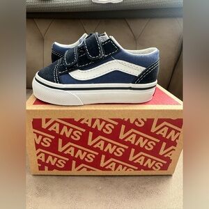 Brand new: Vans Toddler Old Skool V Shoe